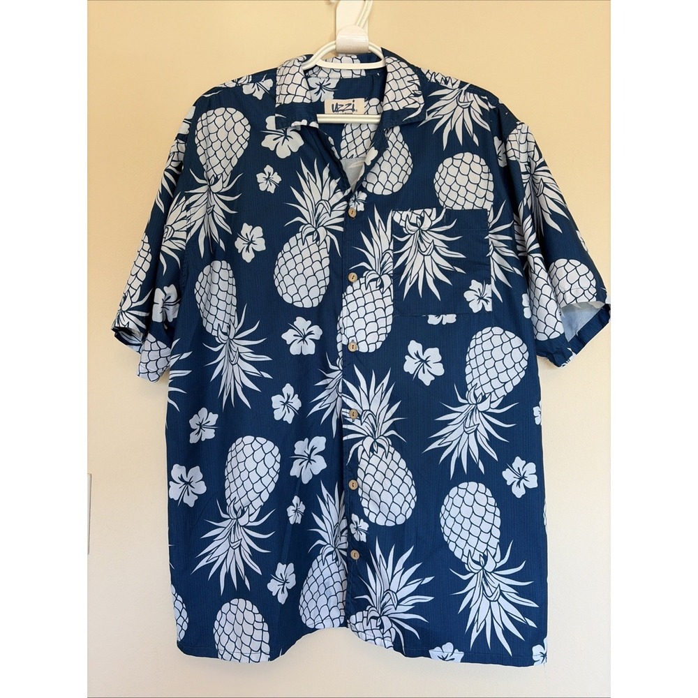 UZZI Amphibious Gear Blue Hawaiian Tropical Pineapple Allover‎ Button Up Shirt L
